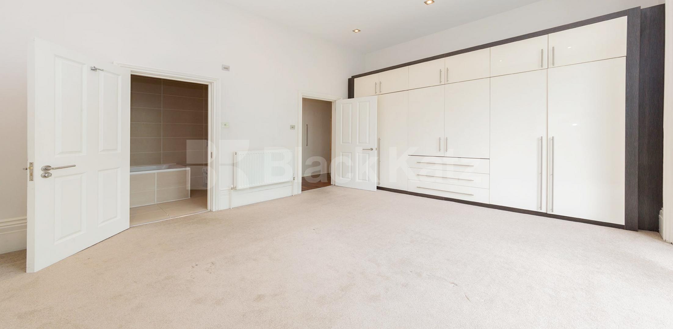			LET, 2 Bedroom, 1 bath, 1 reception Flat			 Holland Road, KENSINGTON
